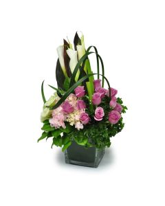 Seductive Smiles flower arrangement